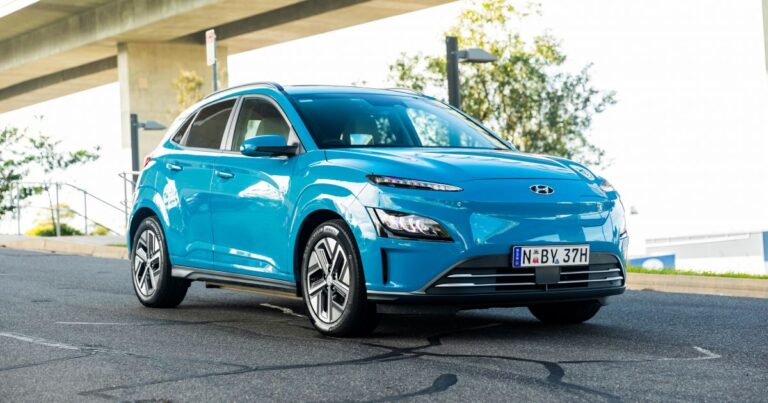 2022 Hyundai Kona Electric Highlander Extended Range overview