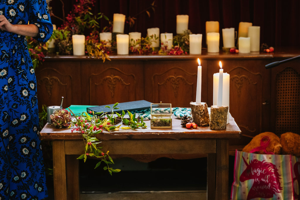 Candles lighting table ceremony wedding