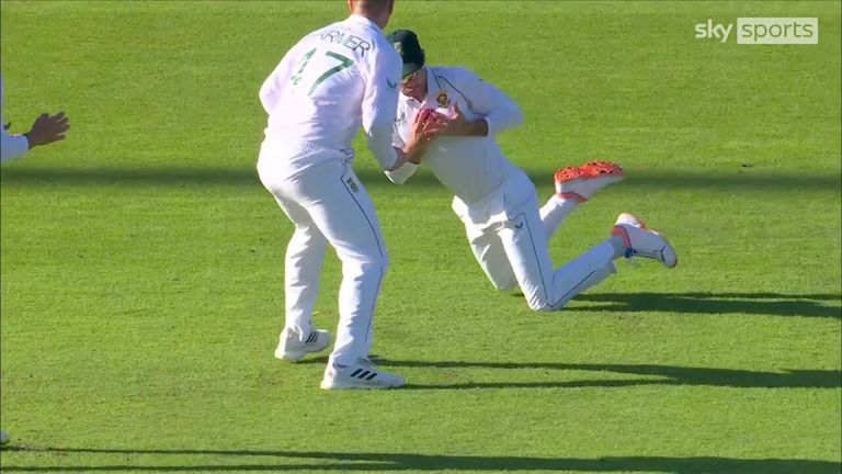 Joe Root suffered a third single-figure dismissal in a row when he was caught at slip after a juggle from Sarel Erwee