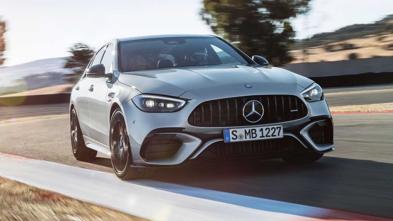 2024 Mercedes-AMG C63 S E Performance Exterior Front Quarter