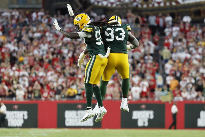 Packers' ILB strategy helps turn tide against Bucs