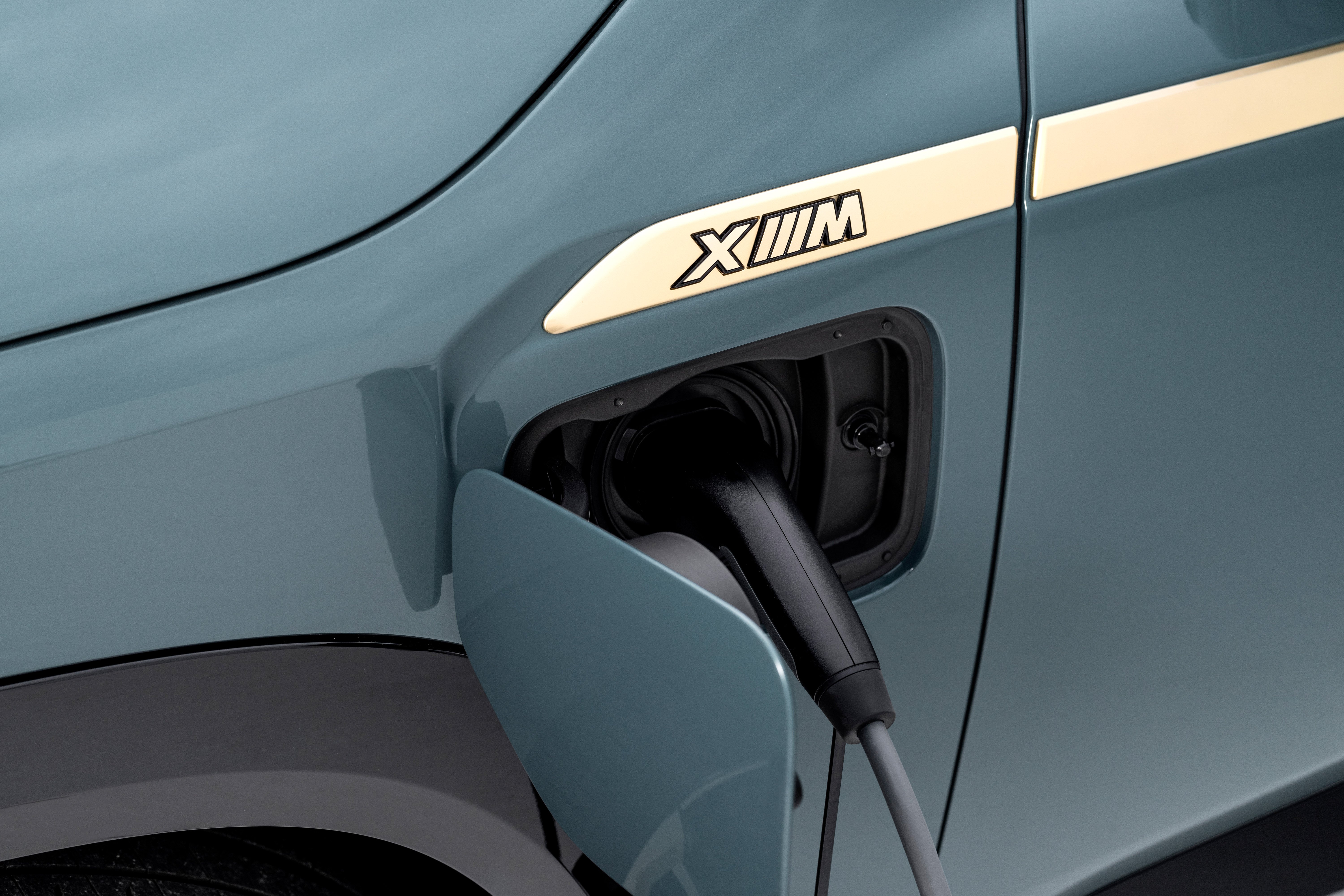 2023 BMW XM debut-109