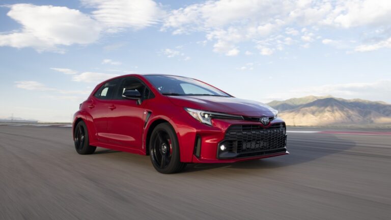2023 Toyota GR Corolla First Drive Review: 300 hp, 3 cylinders, 3 tailpipes | Autoblog