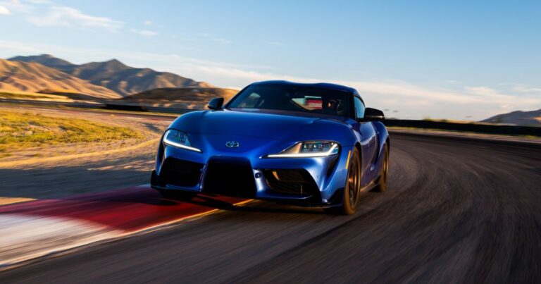 2023 Toyota GR Supra guide overview