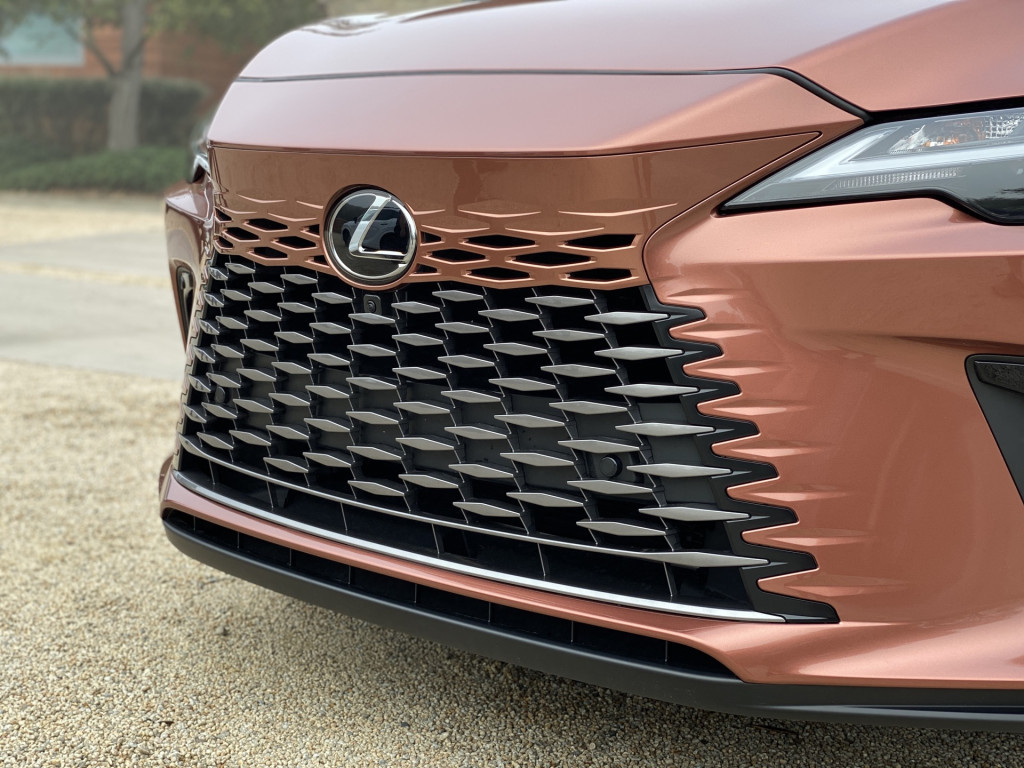 2023 Lexus RX 500h