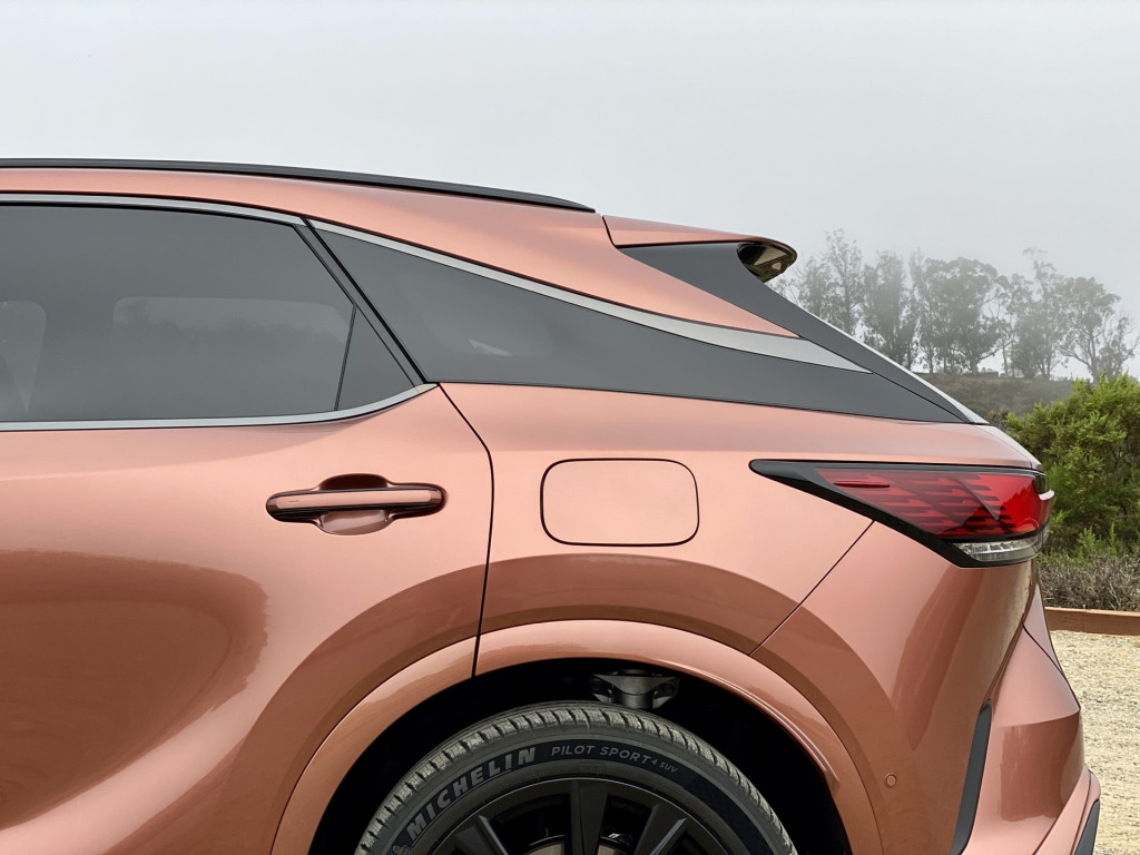 2023 Lexus RX 500h