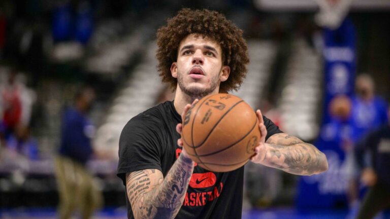 Why the Bulls can nonetheless succeed with out beginning guard Lonzo Ball