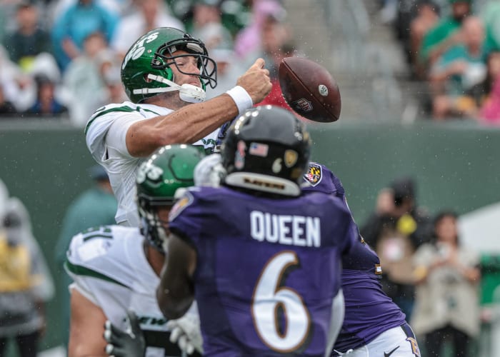 QB uncertainty hindering Robert Saleh's tenure