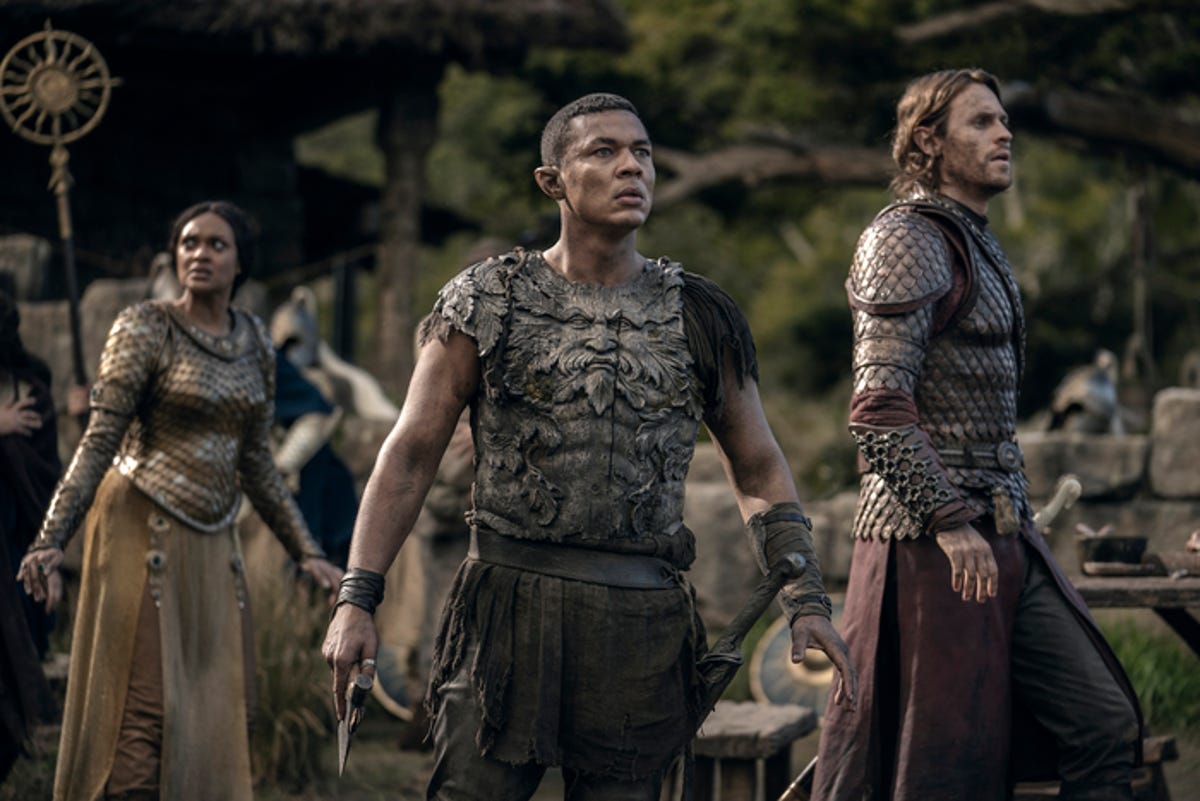 Míriel, Arondir and Halbrand realize something is very wrong.