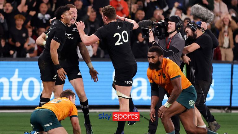 'I've never seen anything like it' - the All Blacks beat Australia in dead time in Round 5 after a controversial decision by referee Matheiu Raynal - watch it unfold in full here