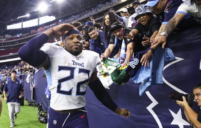 Henry's Texans dominance renders QB change irrelevant