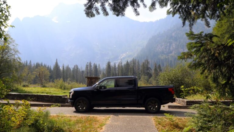 2022 Ford F-150 Lightning XLT Road Test Review: Leave no hint | Autoblog