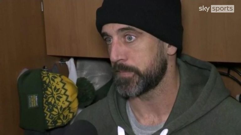 Green Bay quarterback Aaron Rodgers doesn't believe he's done anything wrong after publicly criticising his team-mates following three defeats on the bounce
