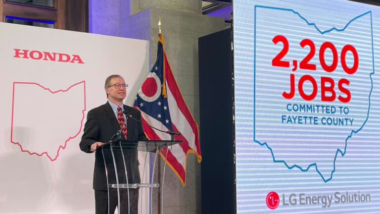 GOP seizes on voter hesitancy to assault EVs – Autoblog
