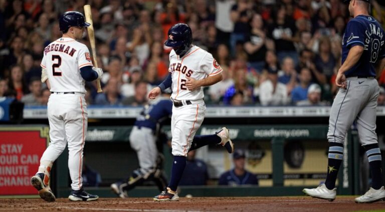 AL Playoff Watch: Rays fall additional again of Blue Jays with loss to Astros