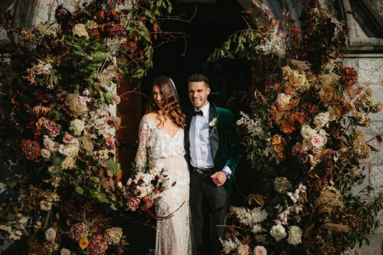 Enchanting Elegance at Hallowe’en: Alyson & David