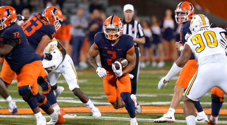 Across the CFL: Scouts cannot take eyes off Canadian RB Brown, QB Rourke in NCAA 
