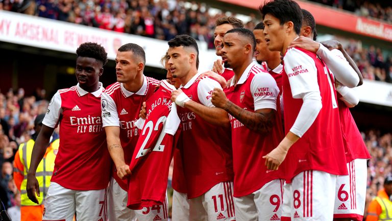 Arsenal 5-0 Nottingham Forest: Reiss Nelson scores twice as Gunners return above Man City with five-goal victory