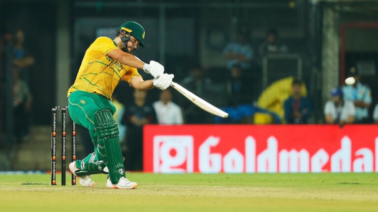 IND vs SA Live Score Updates: third T20I Live: Rilee Rossouw Hits 27-Ball 50, South Africa In Cruise Mode vs India | Cricket News