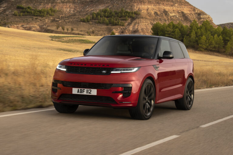 Review: 2023 Range Rover Sport passes the plug-in vibe verify