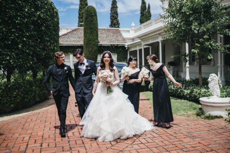 Summer in December: Sophia & Kyle’s Chic Wedding Day Down Beneath