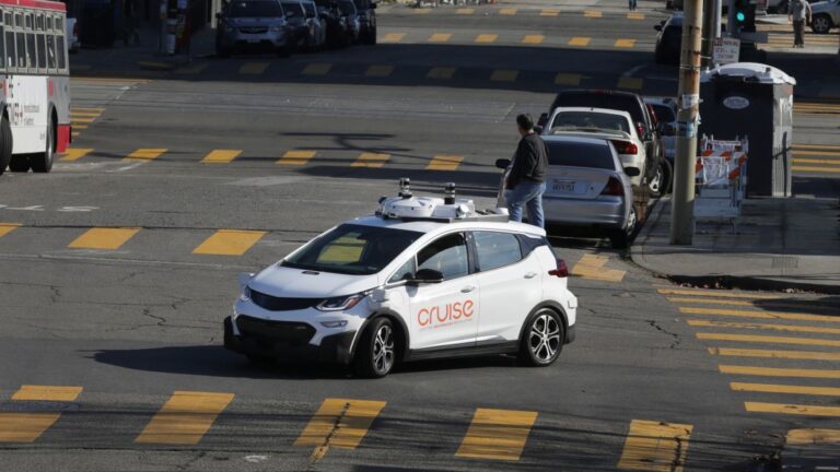 ‘It’s a rip-off’: Even after $100 billion, self-driving automobiles are going nowhere
