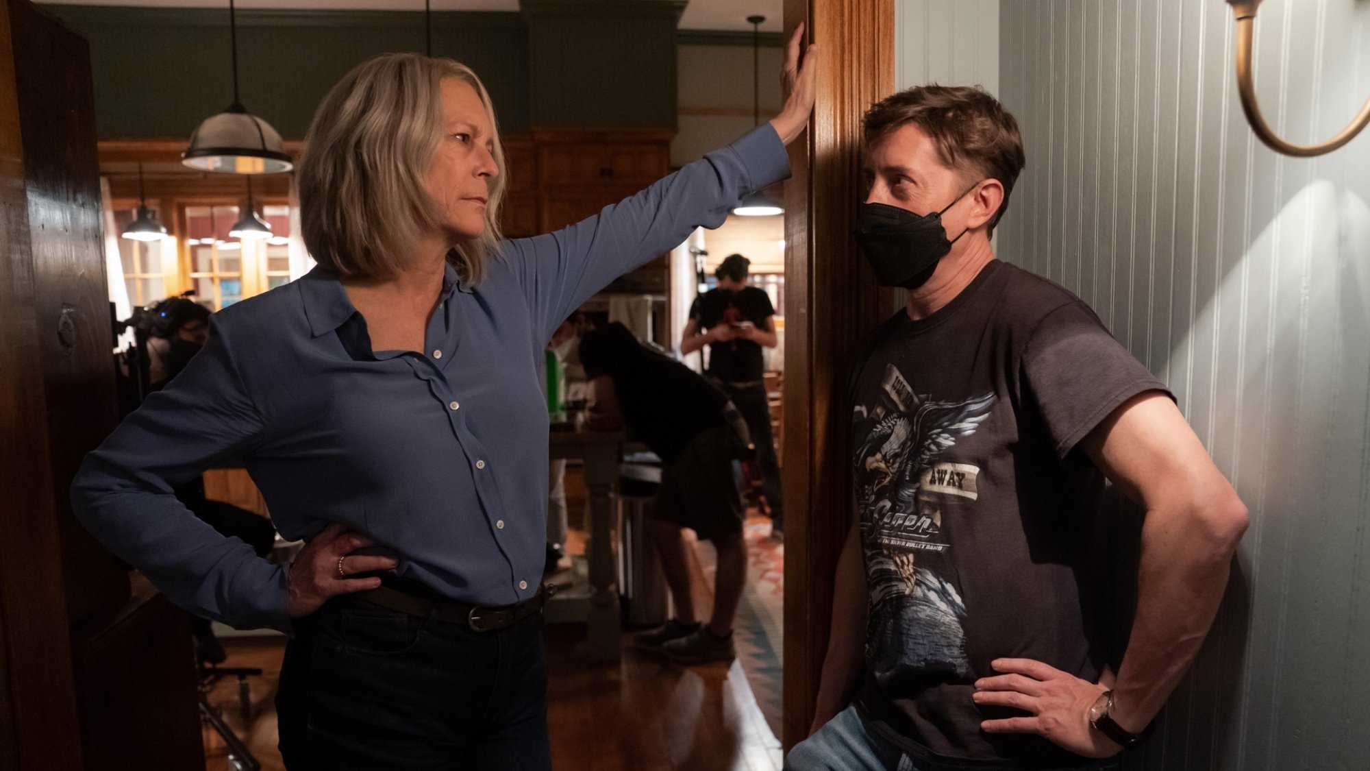 Jamie Lee Curtis and David Gordon Green on the set of 