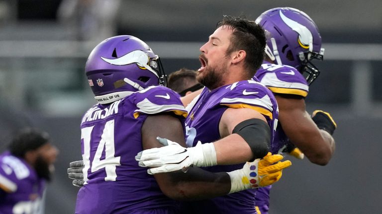 Highlights from the Tottenham Hotspur Stadium, as the New Orleans Saints and Minnesota Vikings clashed in Week Four of the NFL season