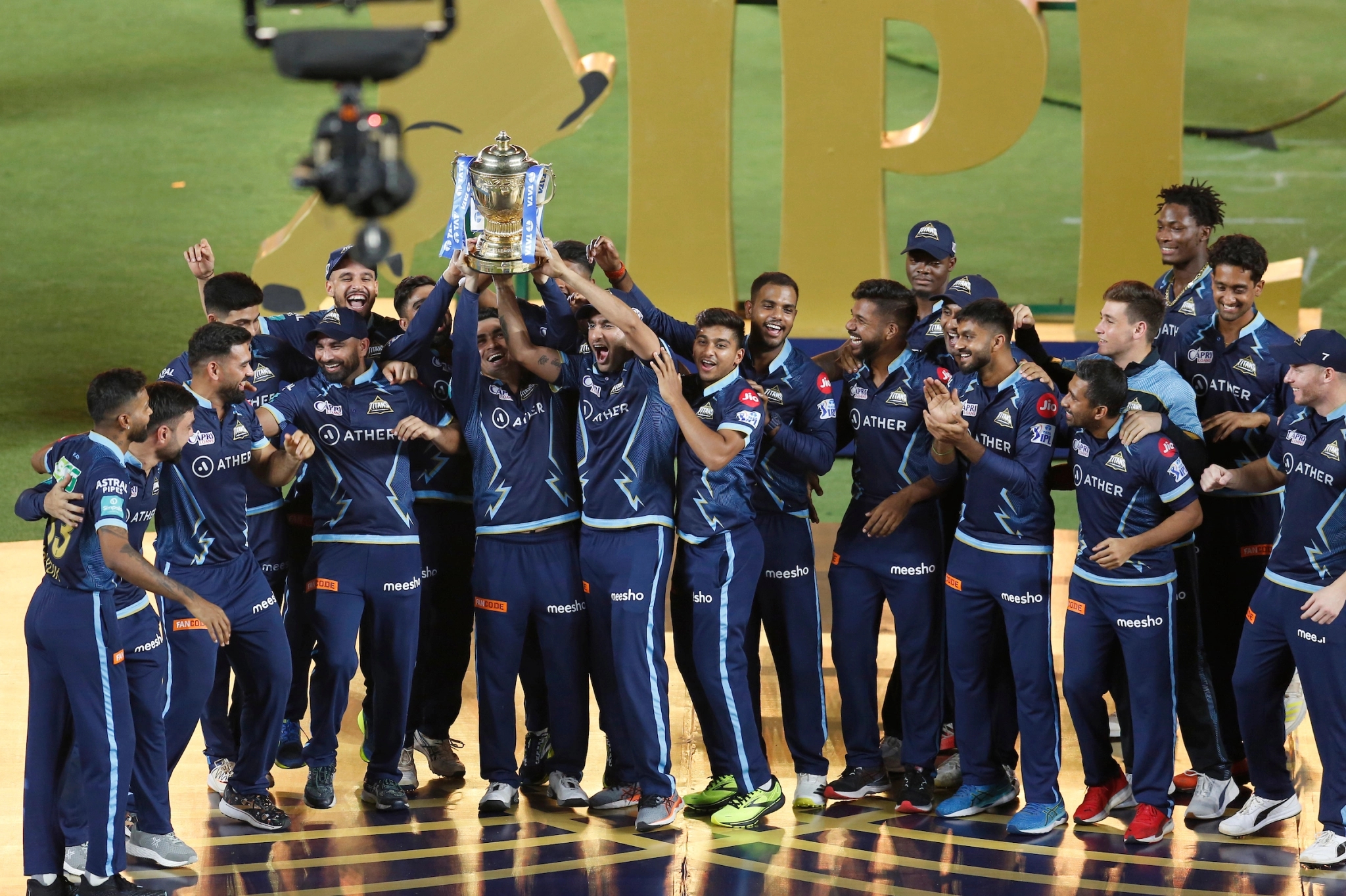 IPL 2023: Retention Deadline ends November 15, check latest developments in CSK, DC, RCB, SRH, KKR, PBKS, LSG, RR, MI, GT teams: Follow LIVE Updates