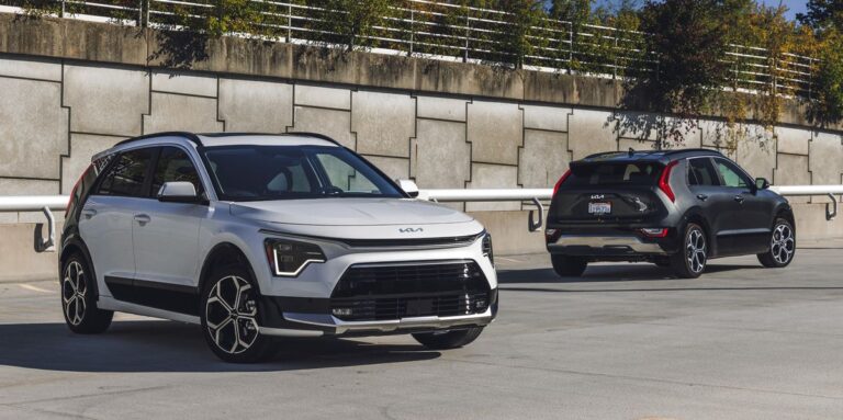 2023 Kia Niro Hybrid and Plug-In Hybrid: Two Hybrid Hearts Beat as One