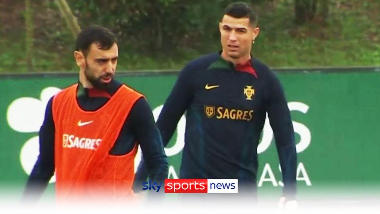 Bruno Fernandes and Cristiano Ronaldo
