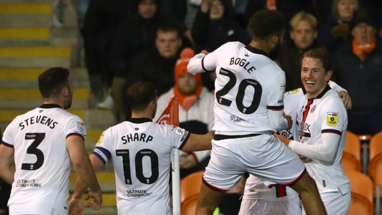 EFL objectives and round-up: Sheffield United, Sunderland win