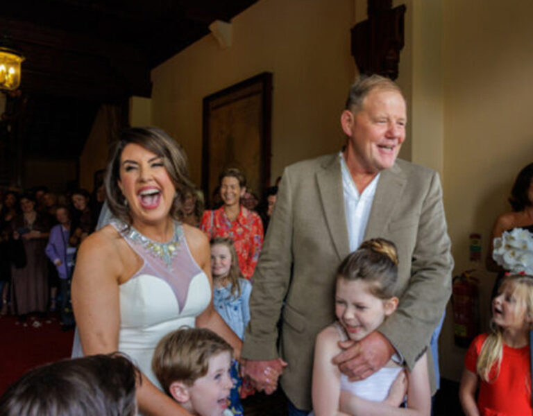 TV Presenter to Lady of the Manor: Eibhlín & Alan’s Home Wedding at Mount Falcon