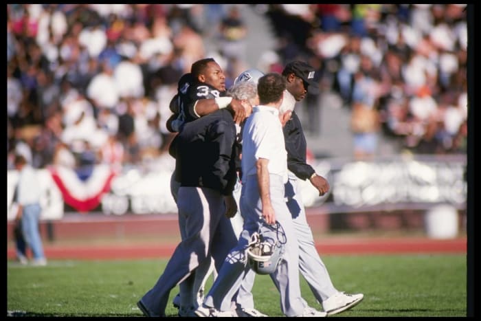 Bo suffers a serious hip injury