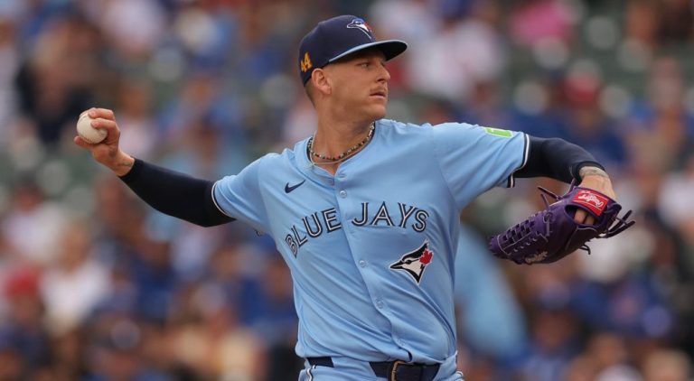 Blue Jays’ Bowden Francis appears to be like to maintain rolling vs. Red Sox