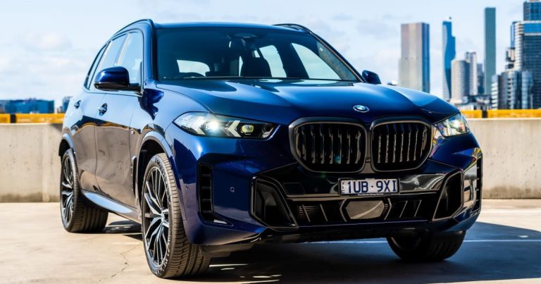 2025 BMW X5 overview