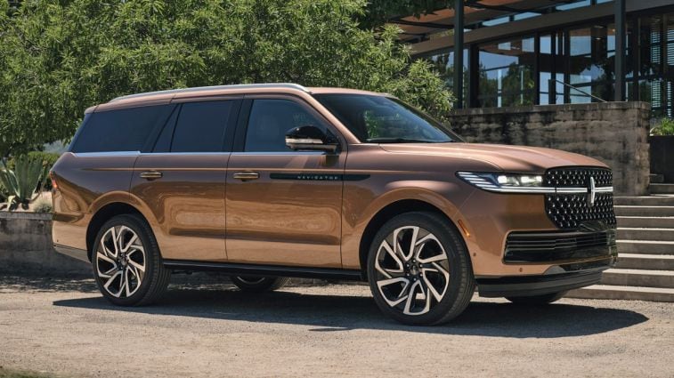 2025 Lincoln Navigator Black Label in Sunrise Copper