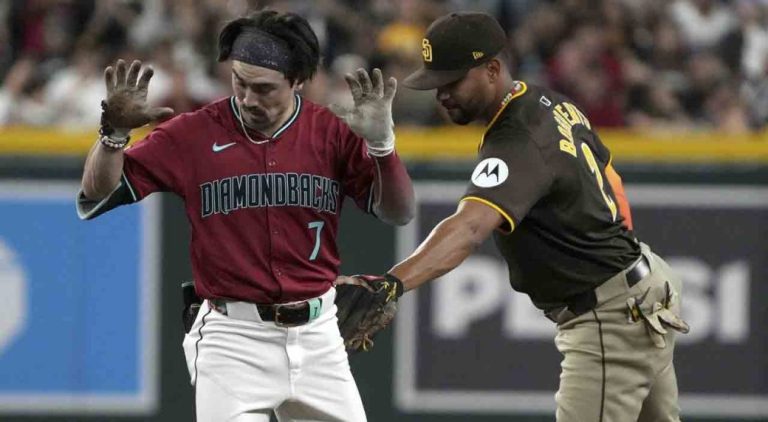 Diamondbacks lose floor in NL playoff race after Padres win with five-run ninth