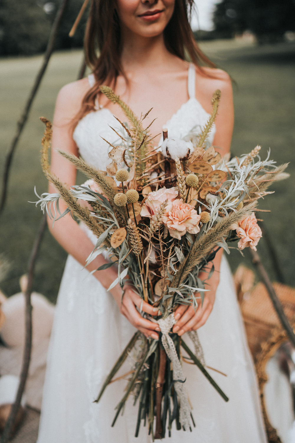 Guide to Autumn Wedding Flowers | One Fab Day