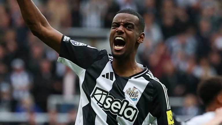 Newcastle 2-1 Tottenham: Alexander Isak stuns dominant Spurs with second-half winner