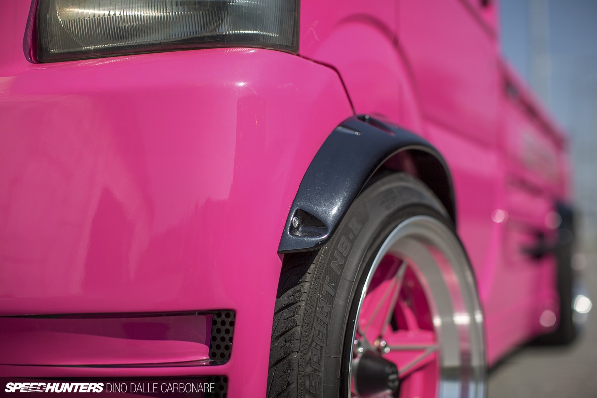 HelloSpecial-Carry-038