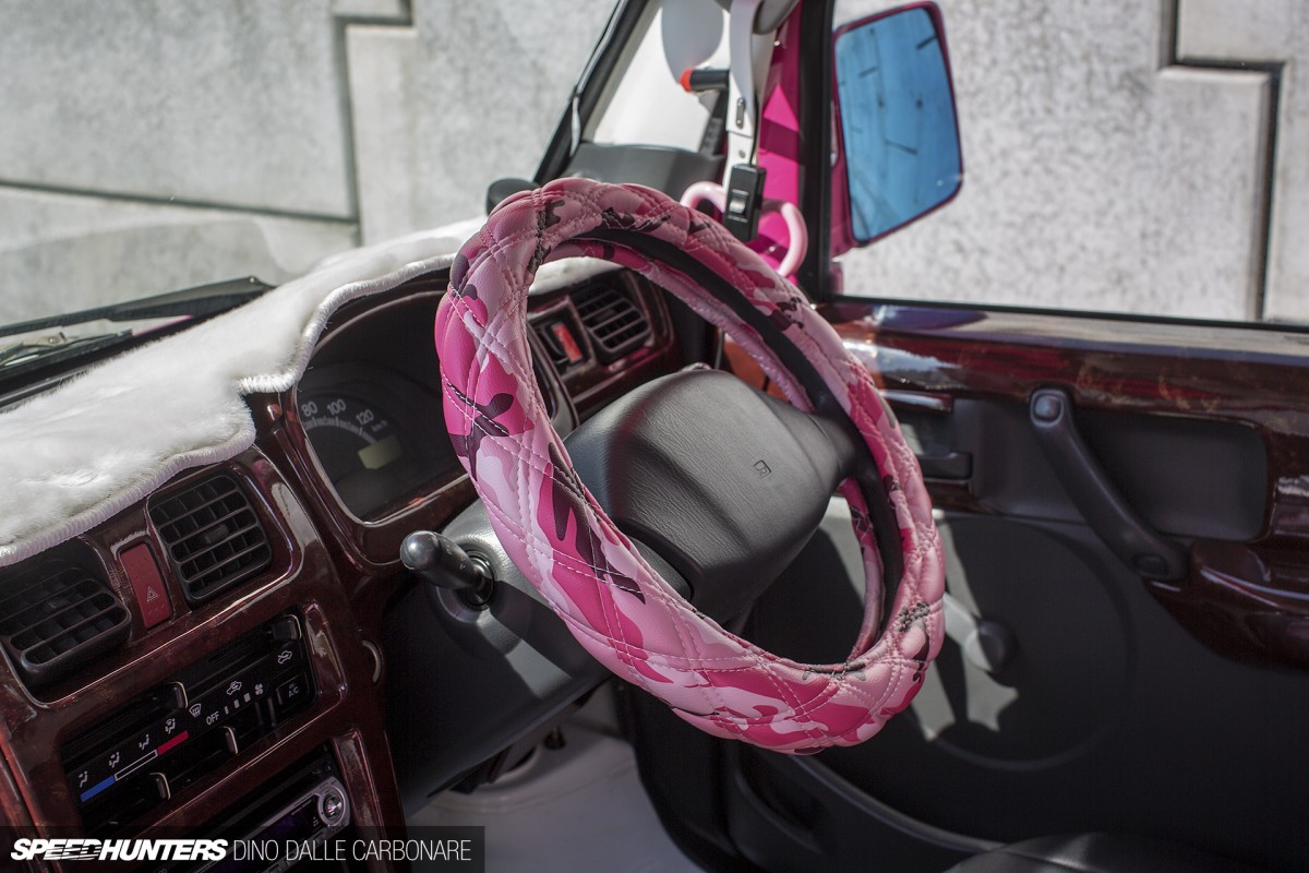 HelloSpecial-Carry-093