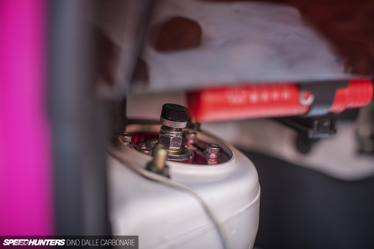 HelloSpecial-Carry-101