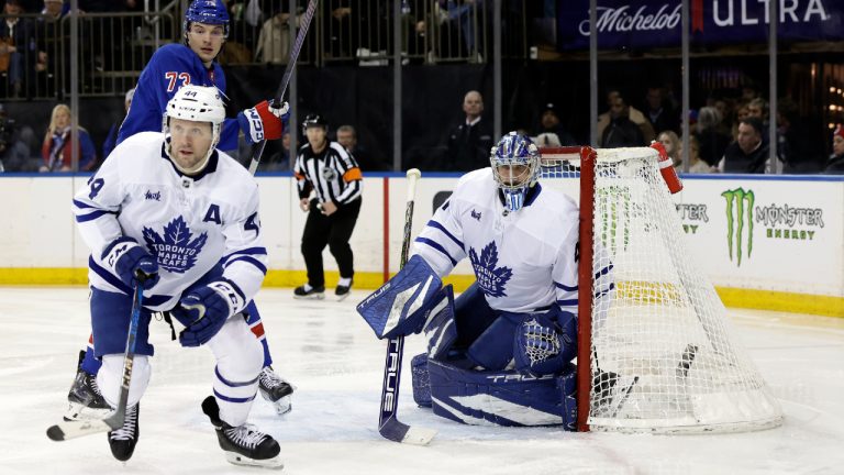 ‘On fireplace’ Anthony Stolarz seizes lead for Maple Leafs’ playoff job