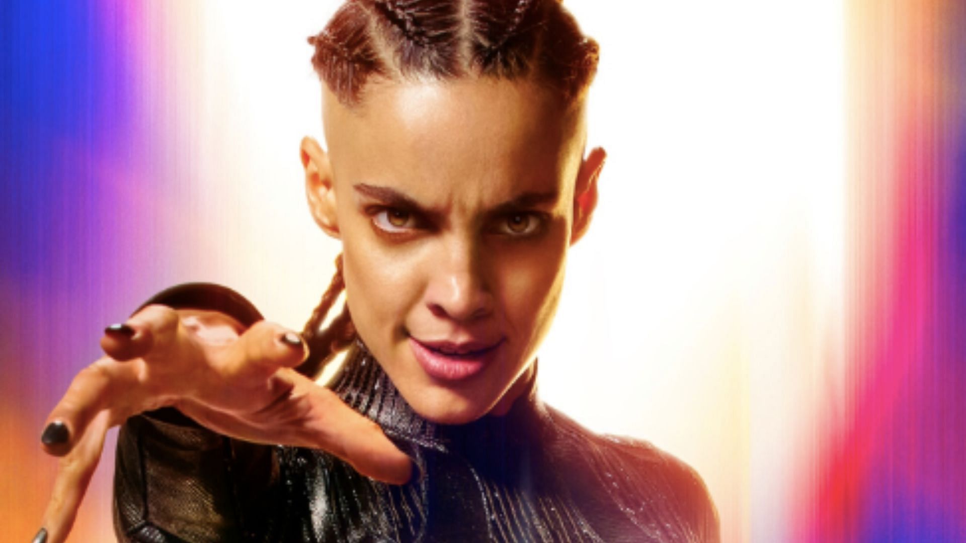 The Engineer almost defeats the superhero (Image via Instagram/@thefaria)