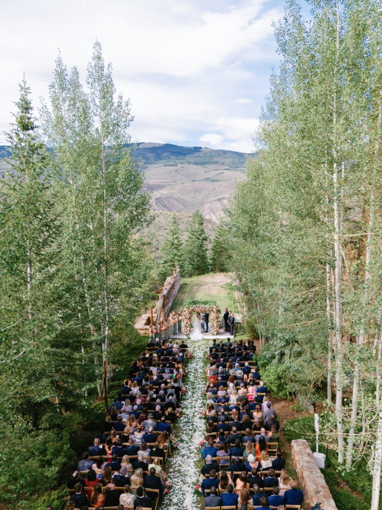 A Sophisticated Garden Party Wedding within the Mountains with a Fresh, Modern Twist