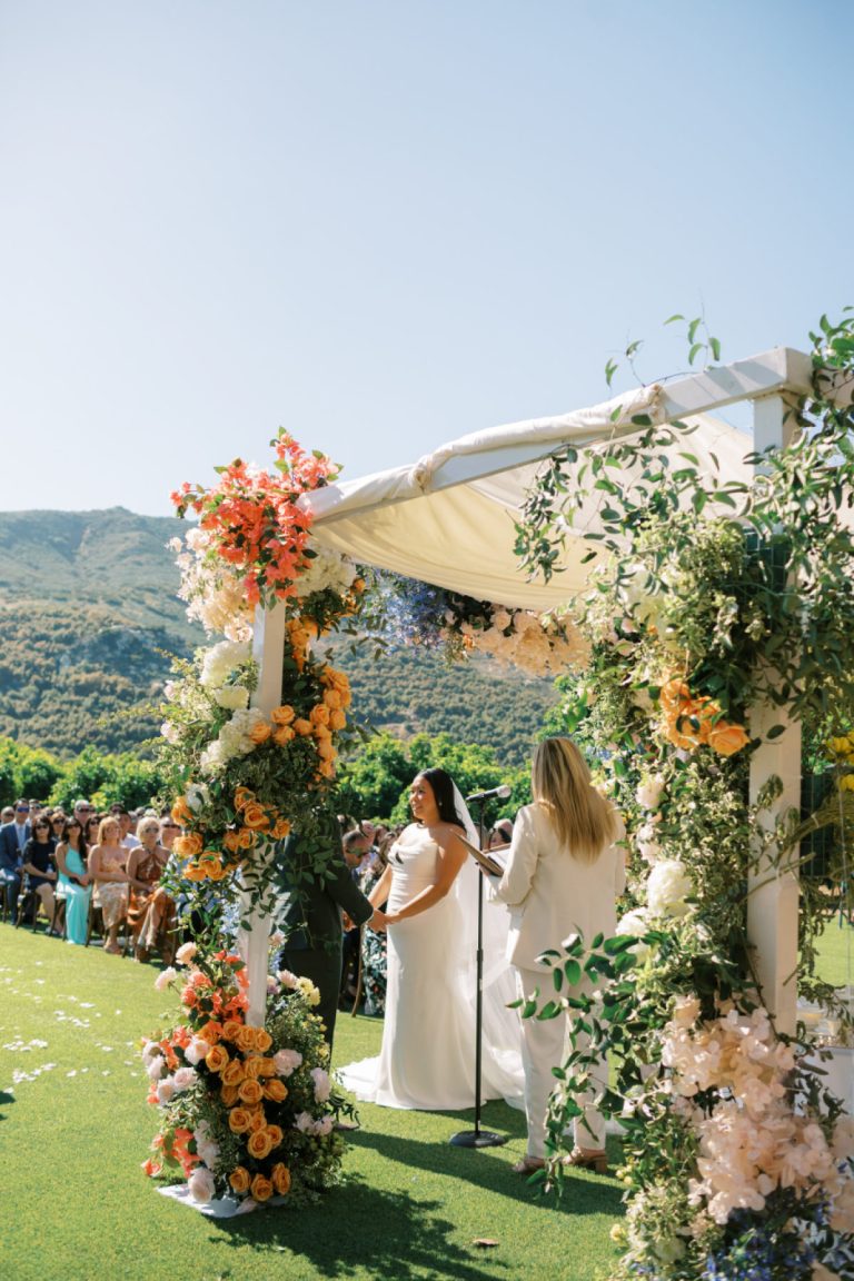 A Vibrant Spring Wedding in San Diego with Chinoiserie Charm and Outdoor Elegance