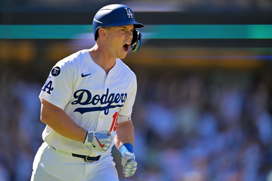 MLB: Arizona Diamondbacks at Los Angeles Dodgers