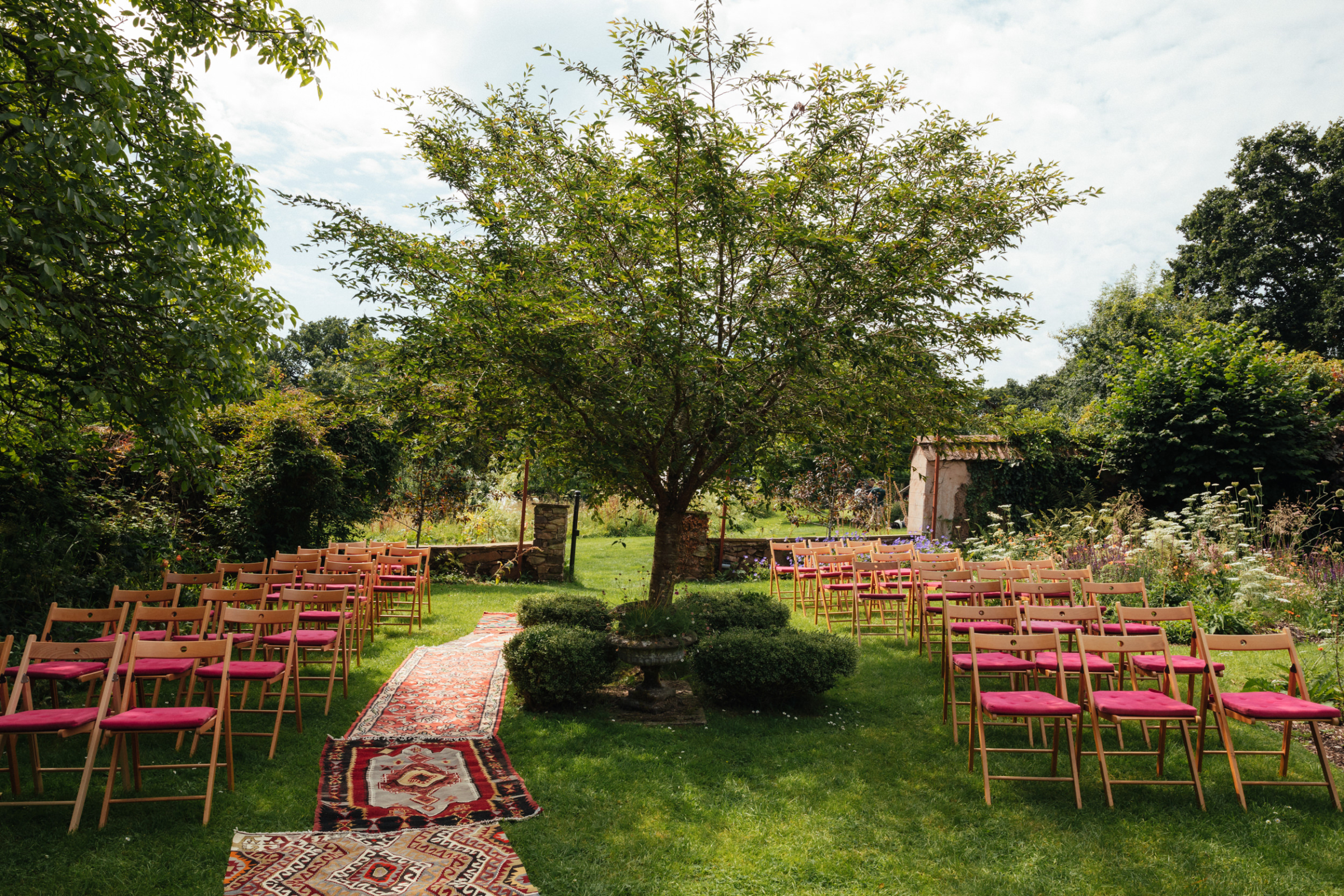 A Sustainable Summer Wedding at Hayne Devon with a Jane Bourvis Dress 43 Hynes Devon wedding Jane Bourvis Bride 1