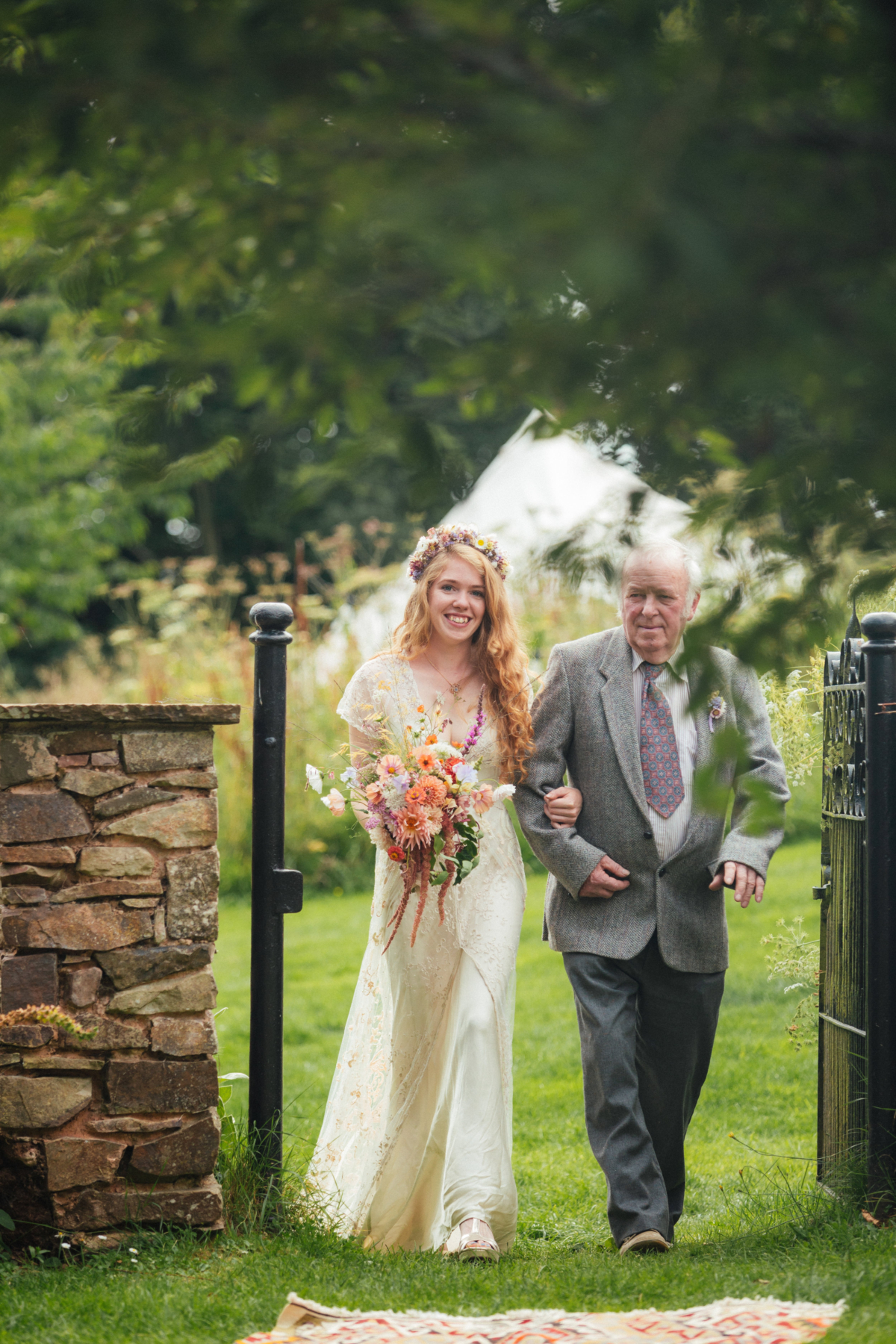 A Sustainable Summer Wedding at Hayne Devon with a Jane Bourvis Dress 67 Hynes Devon wedding Jane Bourvis Bride 69